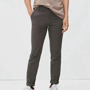 NWT Everlane Uniform Slim fit The Performance Chino